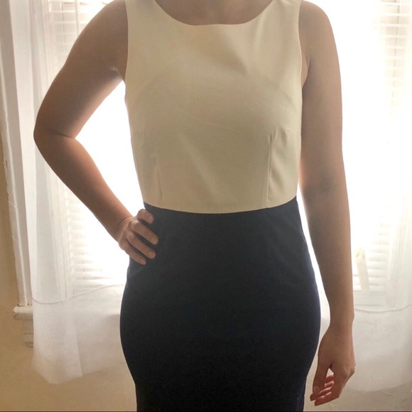 H&M Dresses & Skirts - Classic H&M Dress Size 6 (Small)